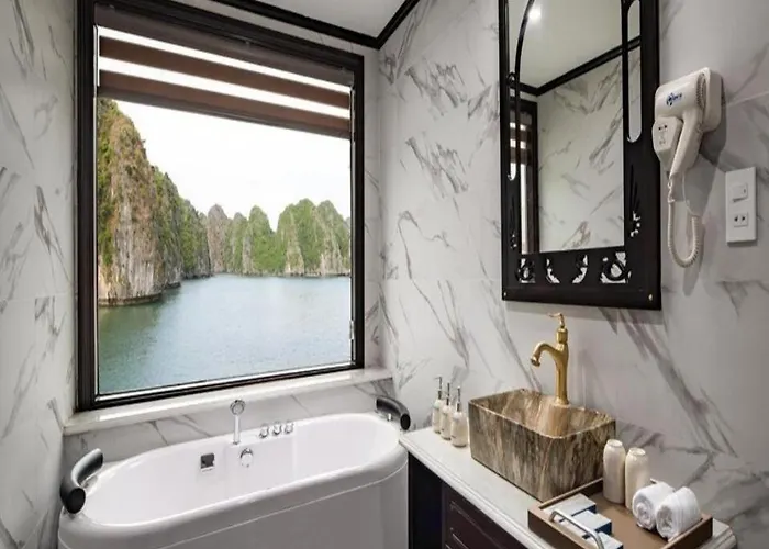 Du Thuyen 5 Sao - Lan Ha Asp
